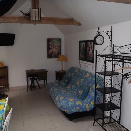 Studio Apartman Colline-Beaumont Kültér fotó